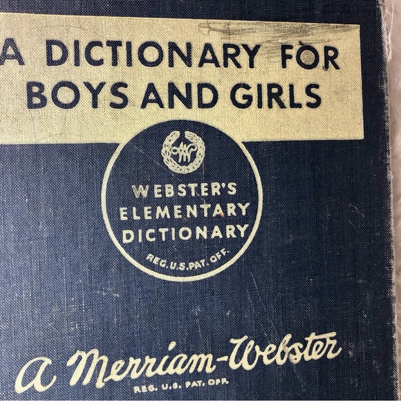 VINTAGE MERRIAM WEBSTER A DICTIONARY FOR BOYS AND GIRLS - Picture 2 of 9